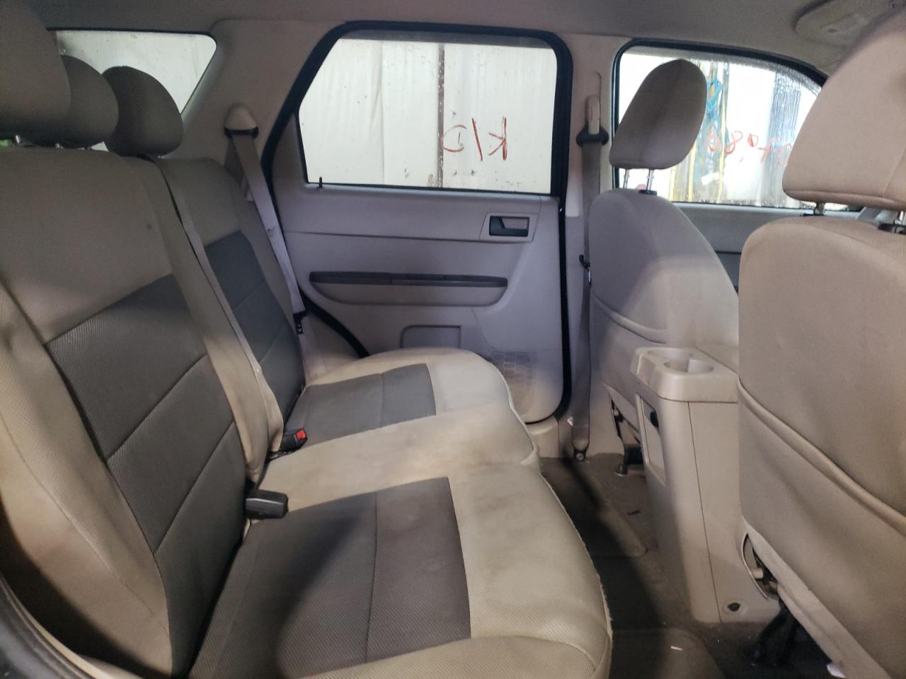 Photo 6 from auction – 2008 FORD ESCAPE XLT with VIN 1FMCU93Z68KE52319