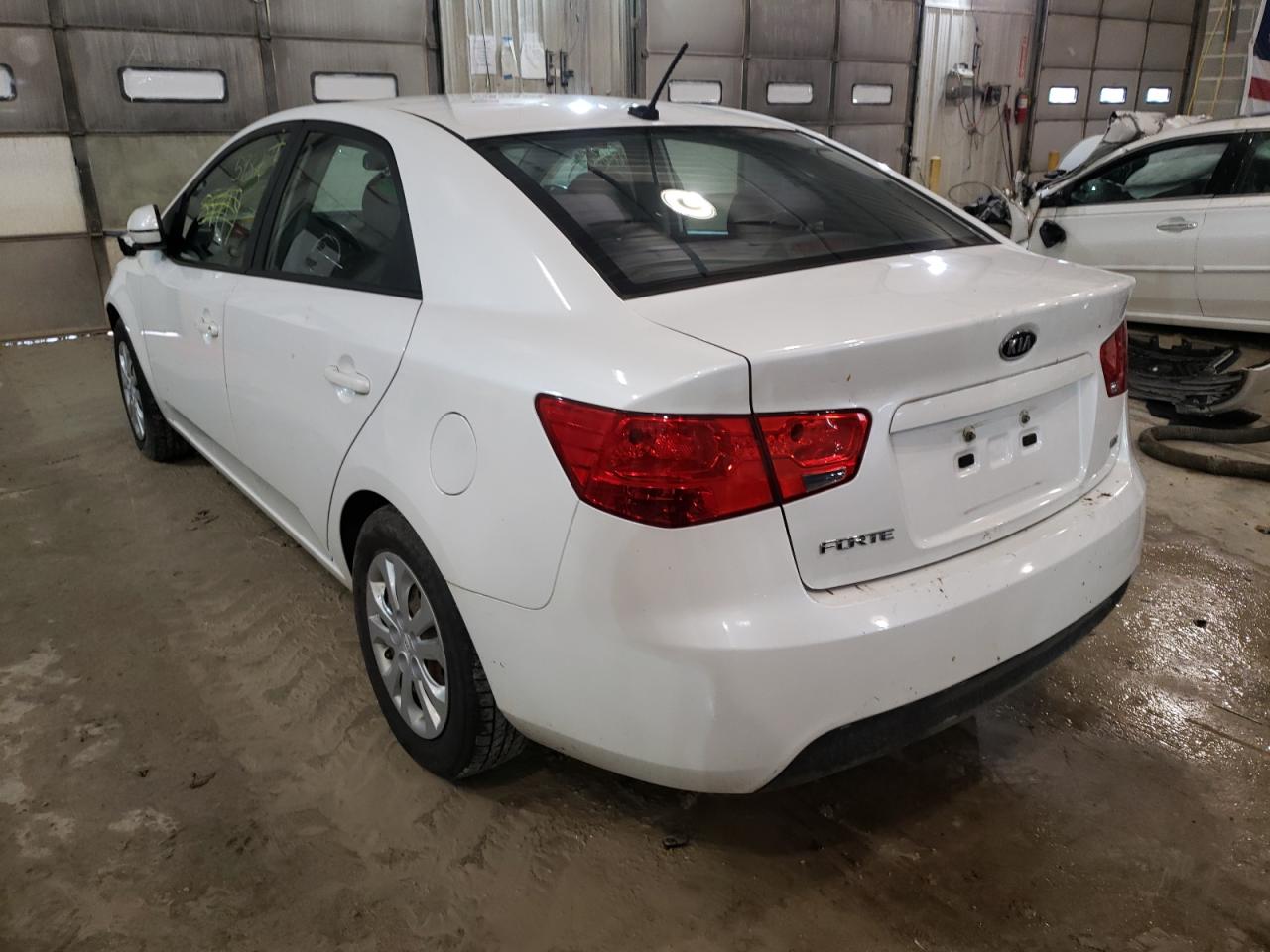 Photo 3 from auction – 2012 KIA FORTE EX with VIN KNAFU4A21C5611472