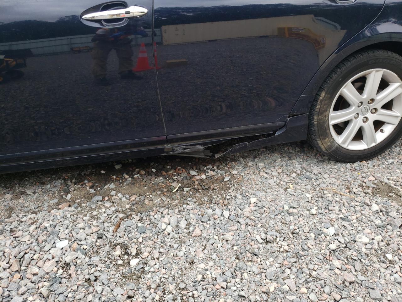 Photo 9 from auction – 2009 LEXUS ES 350 with VIN JTHBJ46G992297920