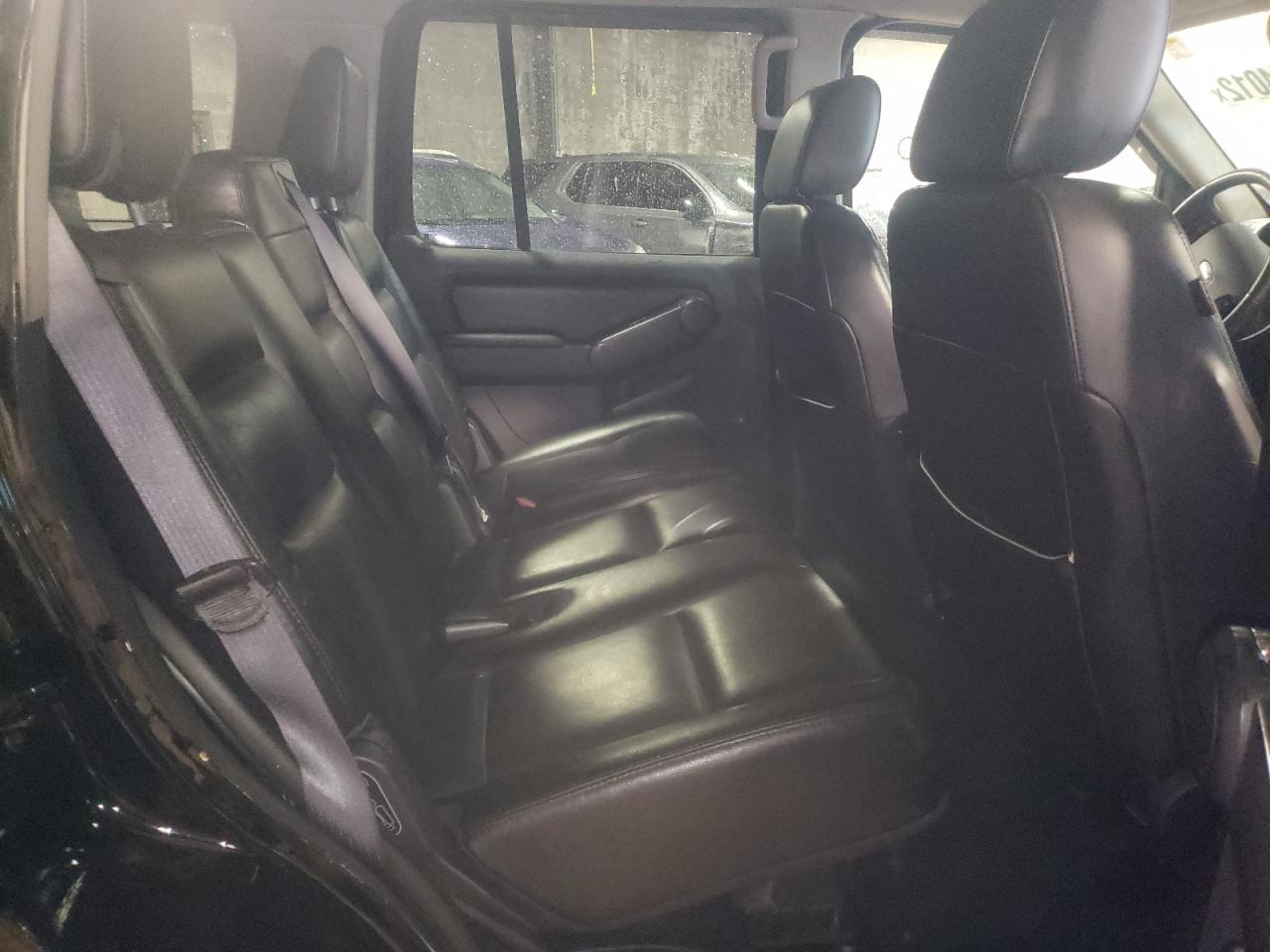 Photo 6 from auction – 2007 FORD EXPLORER L with VIN 1FMEU75E77UA89555