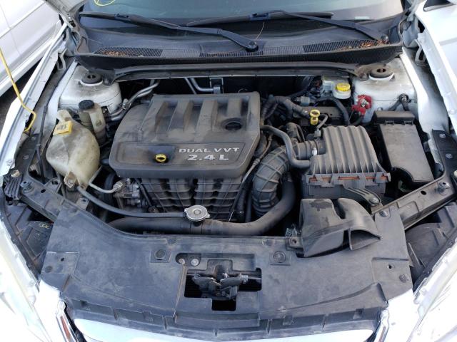 Photo 7 from auction – 2012 CHRYSLER 200 LX with VIN 1C3CCBAB3CN273574