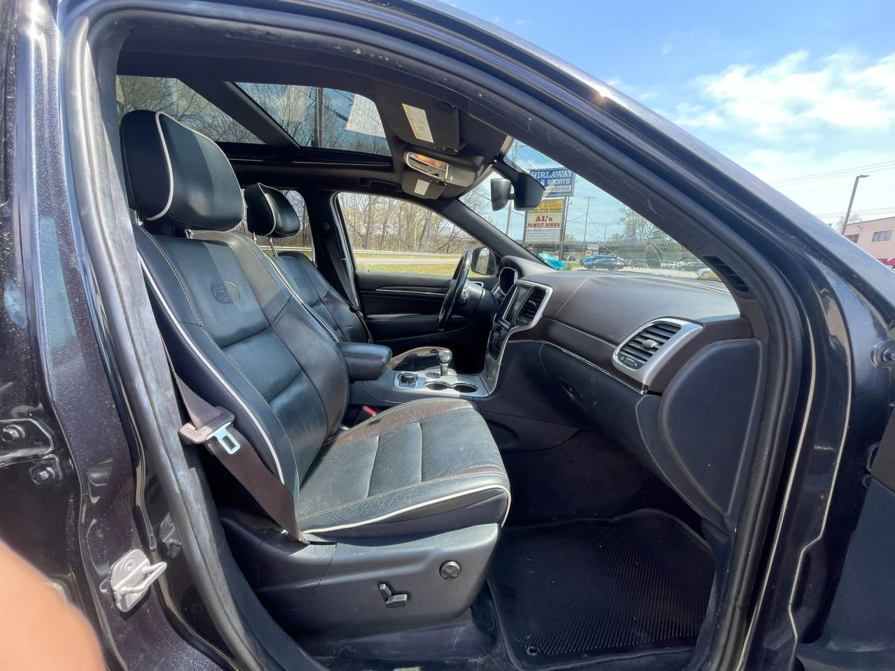 Photo 5 from auction – 2014 JEEP GRAND CHER with VIN 1C4RJFCG7EC140780