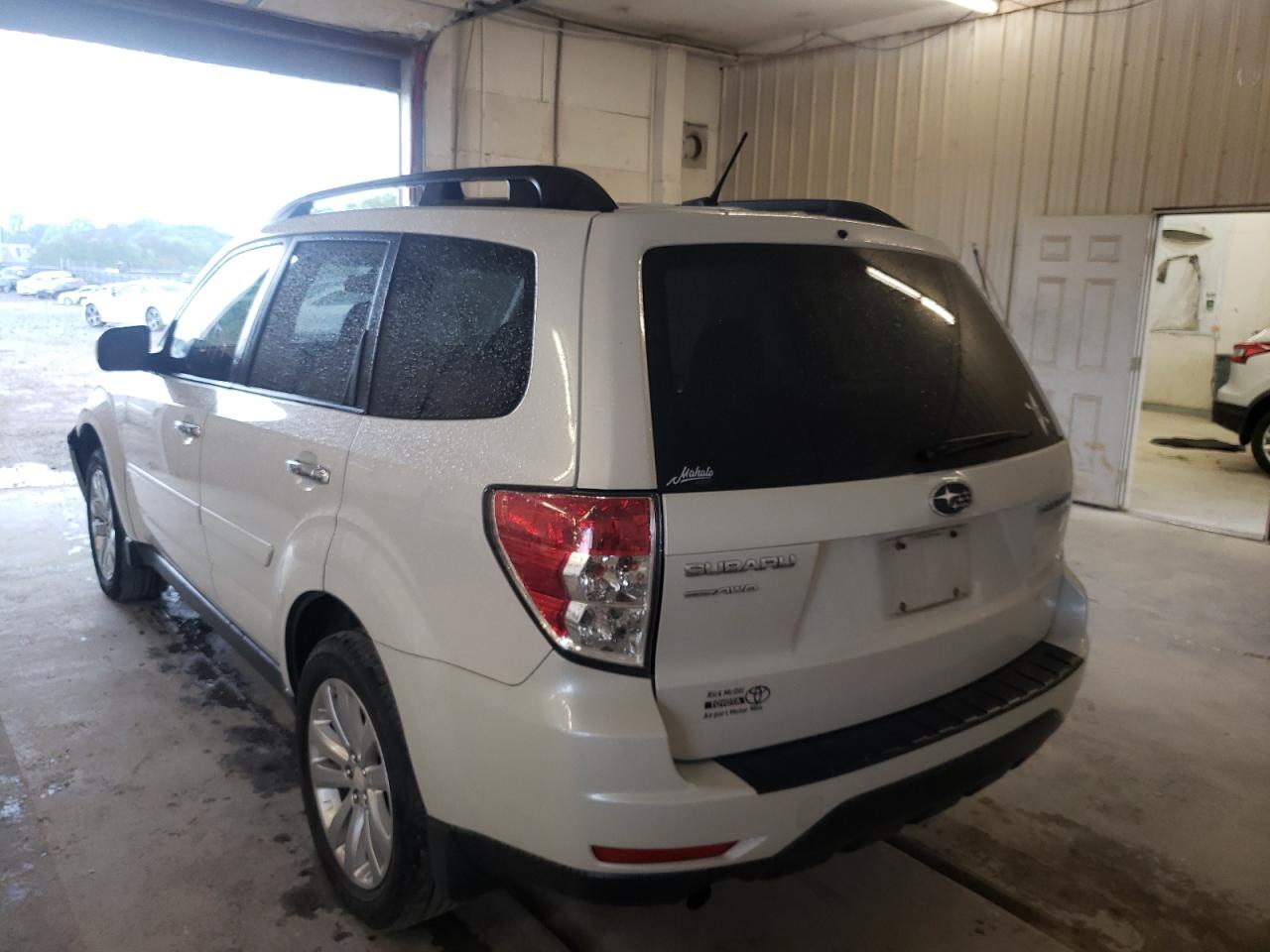 Photo 3 from auction – 2011 SUBARU FORESTER 2 with VIN JF2SHADC1BH768944