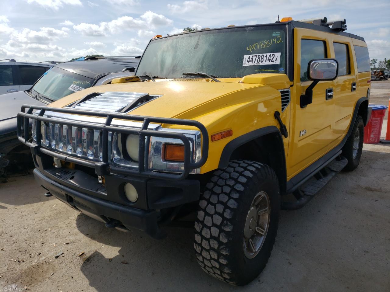 Photo 2 from auction – 2003 HUMMER H2 with VIN 5GRGN23U83H129361