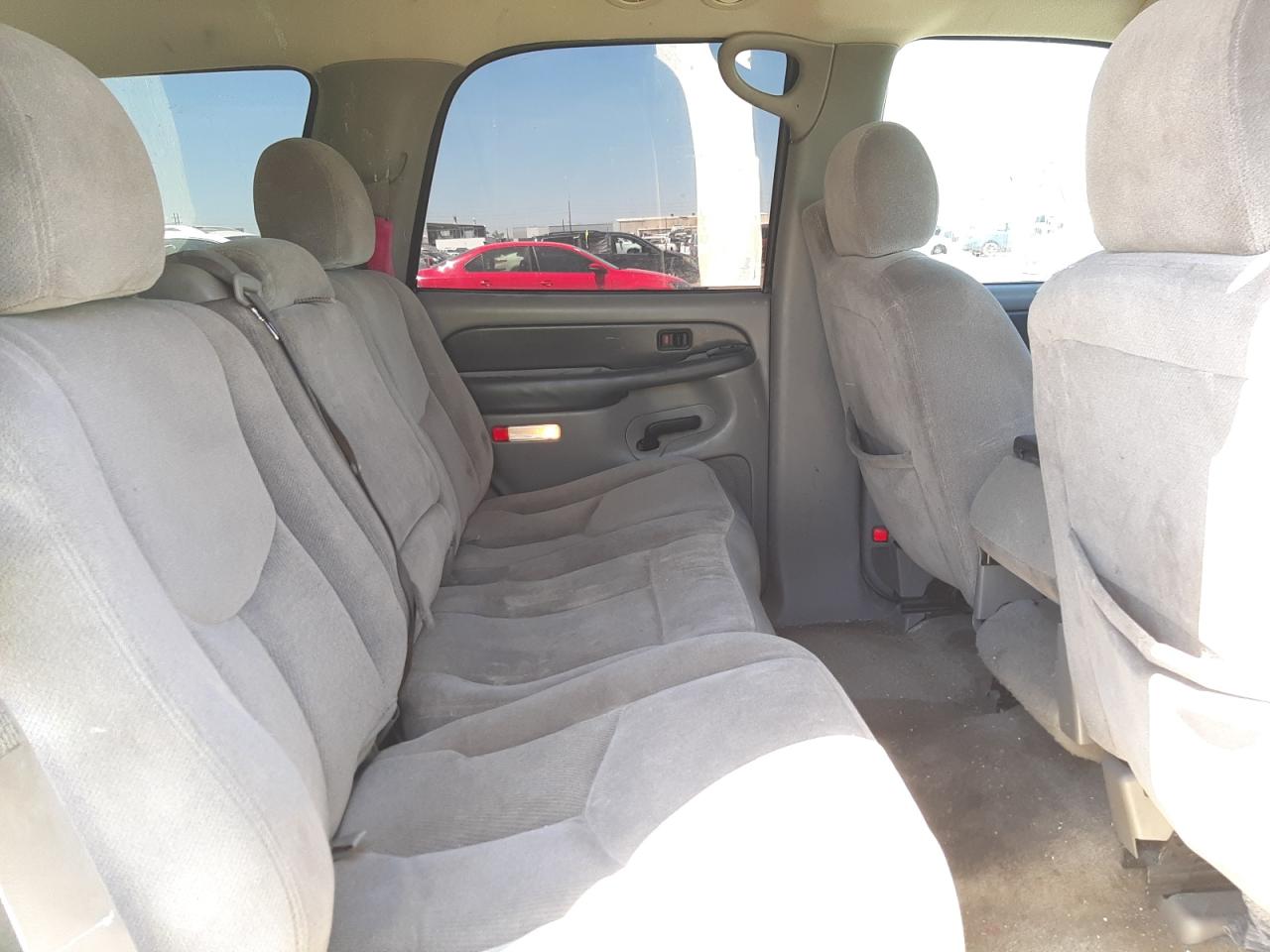 Photo 6 from auction – 2003 GMC YUKON with VIN 1GKEK13Z93R165209