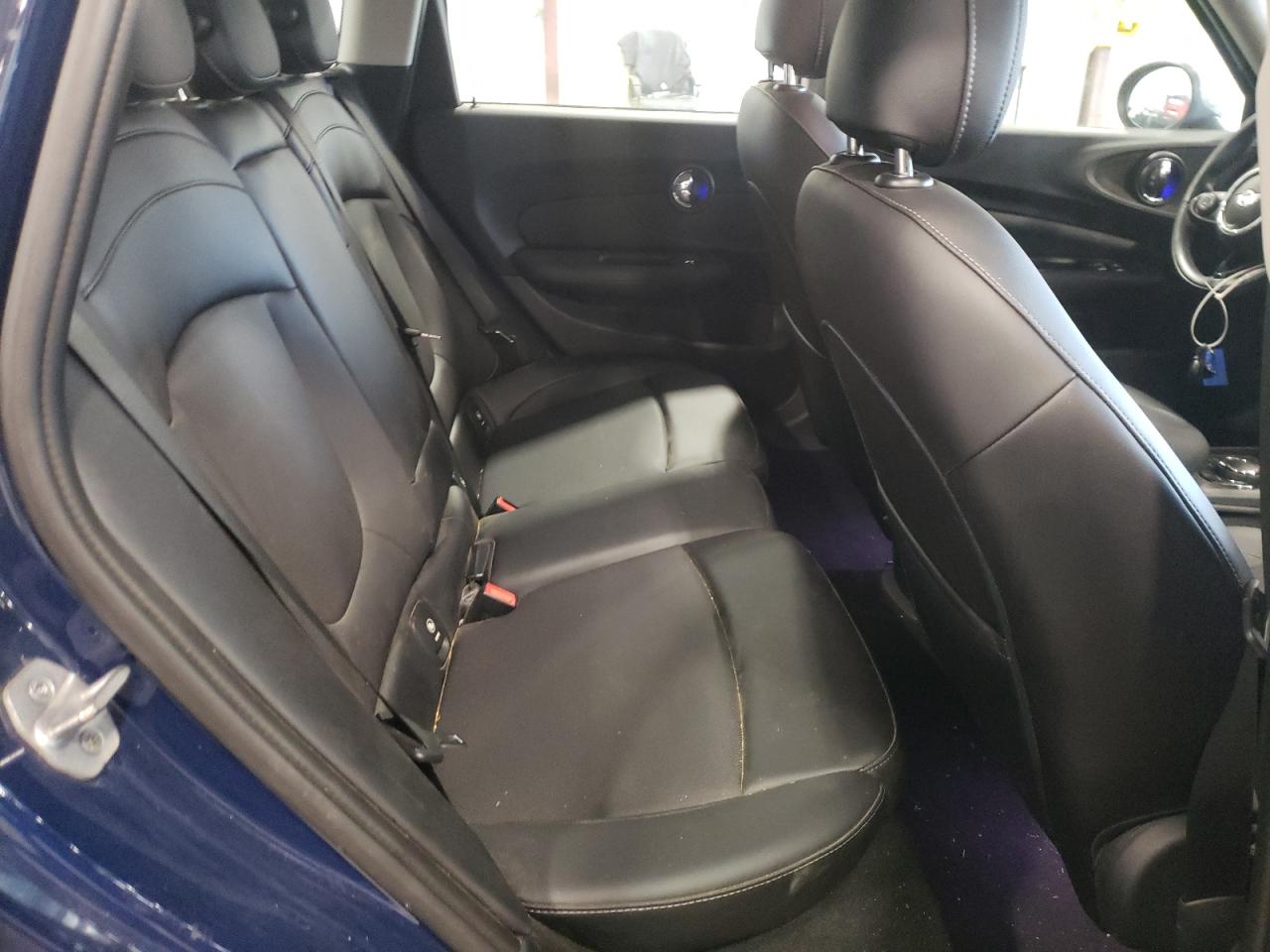 Photo 6 from auction – 2016 MINI COOPER CLU with VIN WMWLN5C50G2B28059