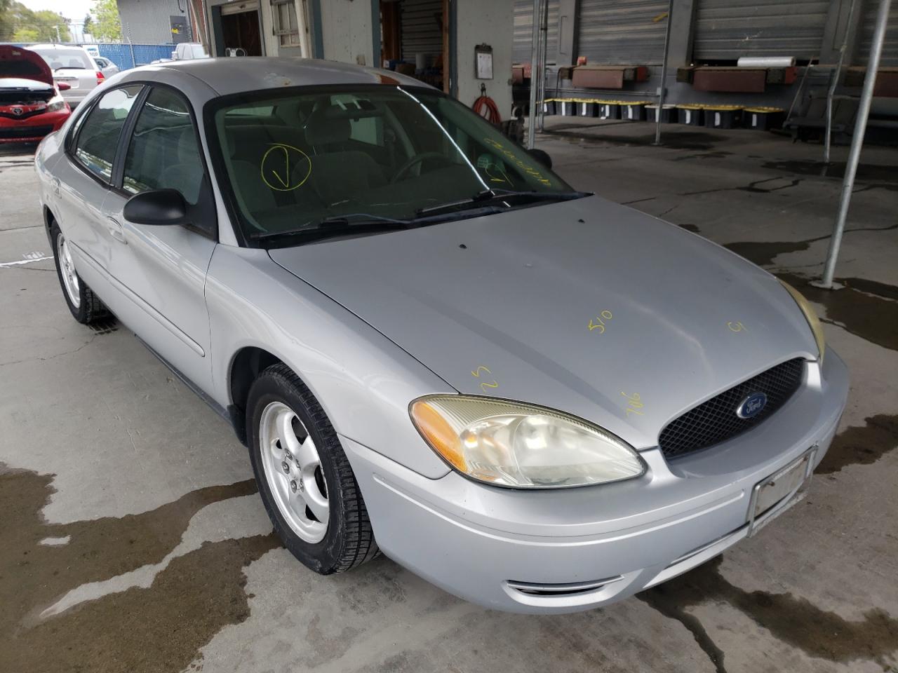 FORD TAURUS 2005 with VIN 1FAFP53U95A312035 - Photo from auction
