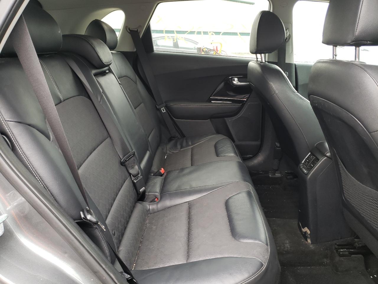 Photo 6 from auction – 2017 KIA NIRO with VIN KNDCC3LC9H5041771