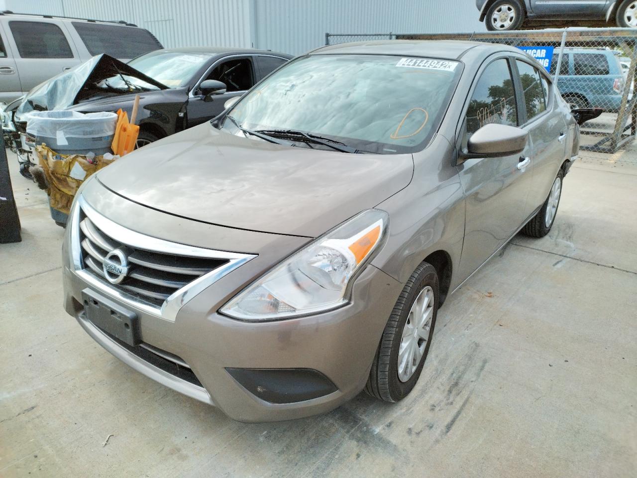 Photo 2 from auction – 2017 NISSAN VERSA S with VIN 3N1CN7AP4HL805164