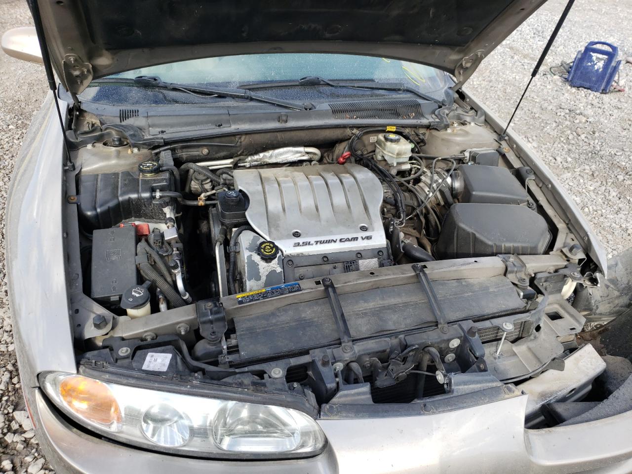 Photo 7 from auction – 2002 OLDSMOBILE AURORA with VIN 1G3GR64H424159655