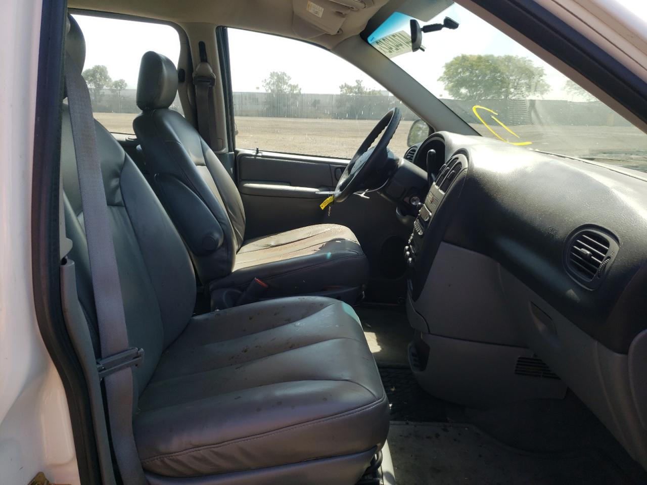 Photo 18 from auction – 2006 DODGE GRAND CARA with VIN 1D4GP24R26B542103