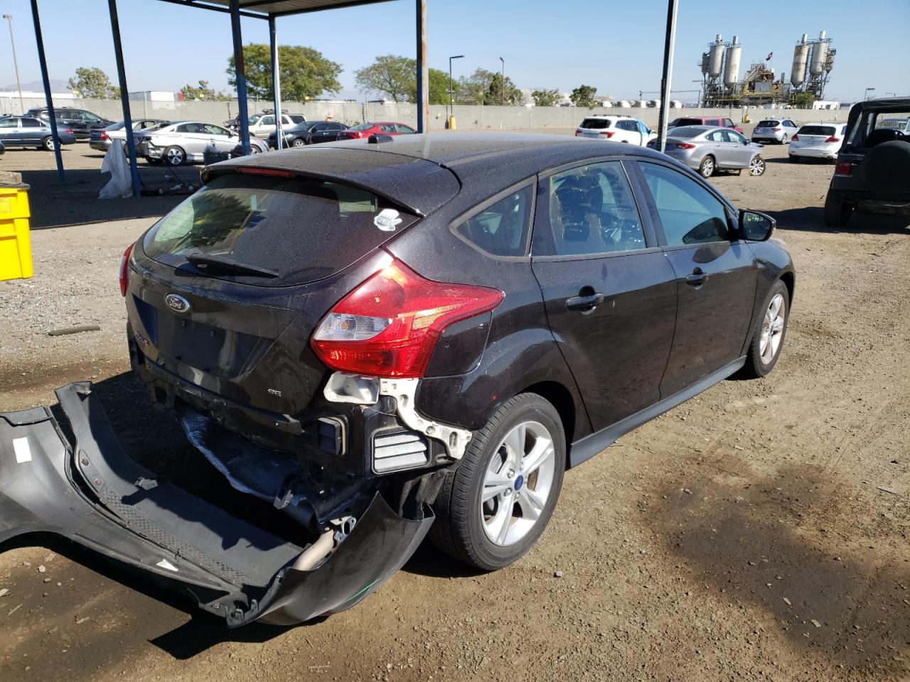 Photo 4 from auction – 2013 FORD FOCUS SE with VIN 1FADP3K2XDL307697