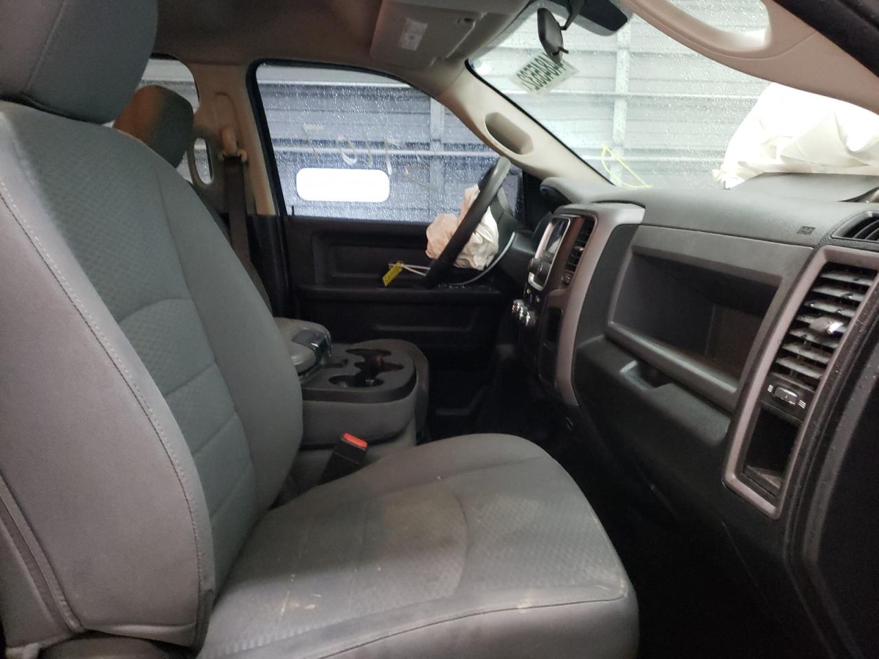Photo 5 from auction – 2017 RAM 1500 ST with VIN 1C6RR7FT7HS760490