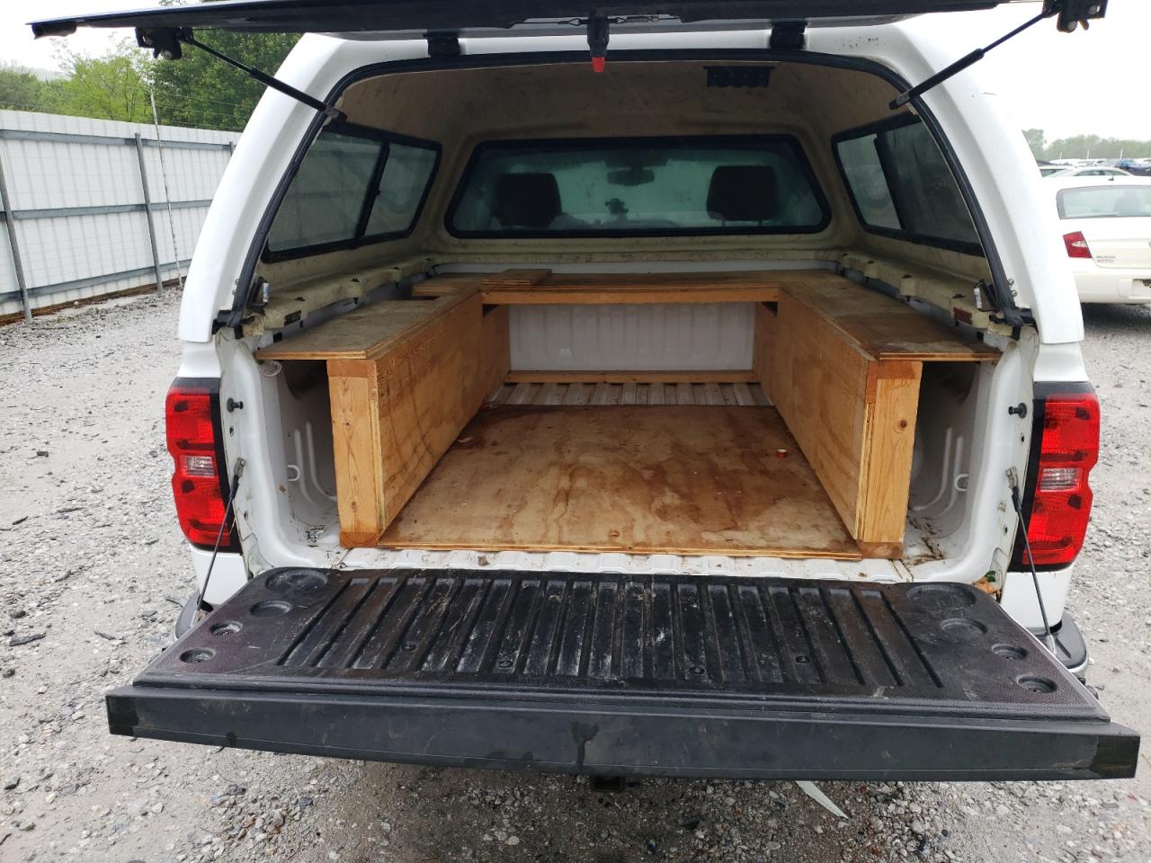 Photo 6 from auction – 2014 CHEVROLET SILVERADO with VIN 1GCNKPEC7EZ214868