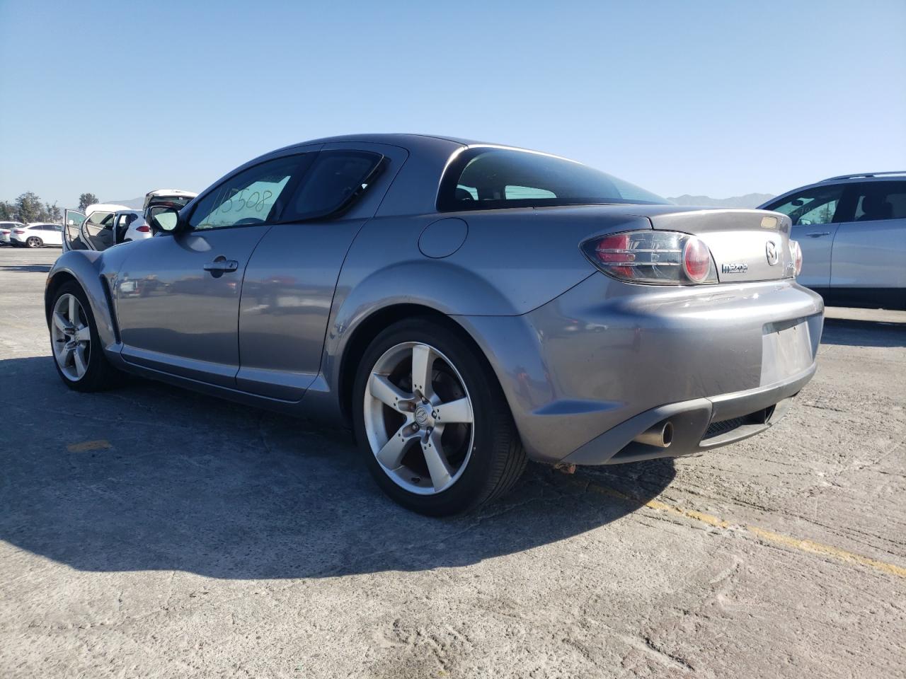 Photo 3 from auction – 2004 MAZDA RX8 with VIN JM1FE173240128859