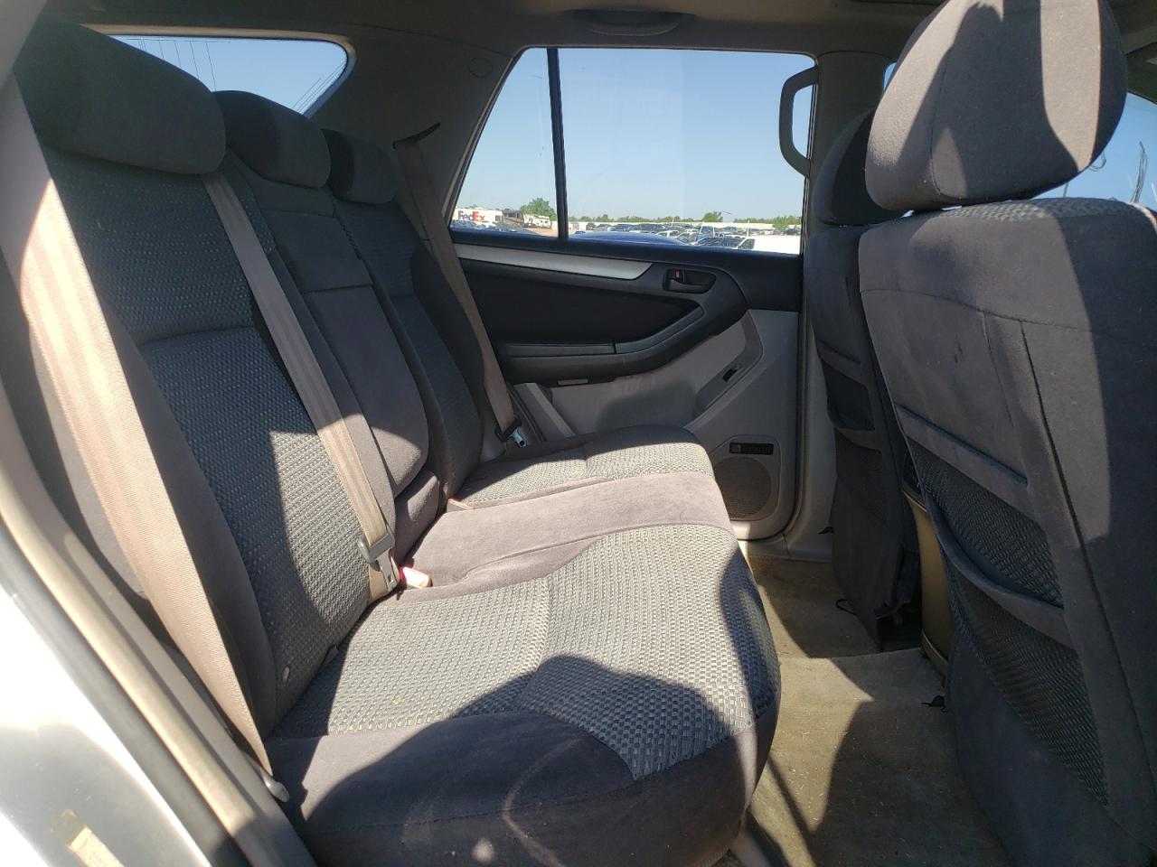 Zdjęcie 6 z aukcji – 2004 TOYOTA 4RUNNER SR z VIN JTEBT14R048018287