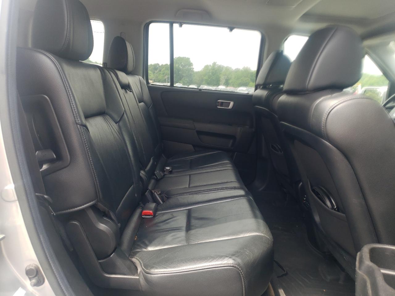 Photo 6 from auction – 2013 HONDA PILOT TOUR with VIN 5FNYF3H9XDB019099