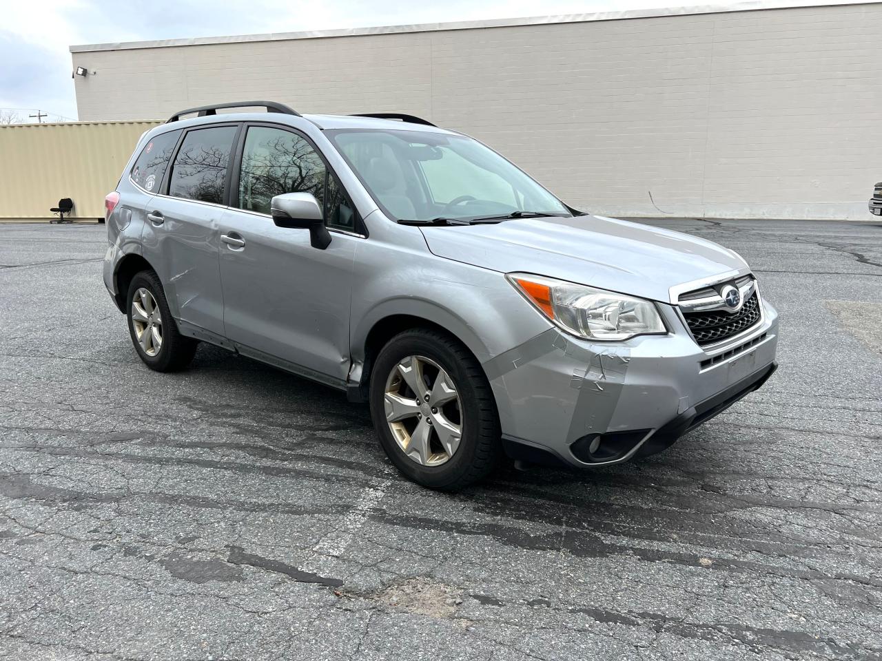SUBARU FORESTER 2 2014 with VIN JF2SJAMC6EH431730 - Photo from auction