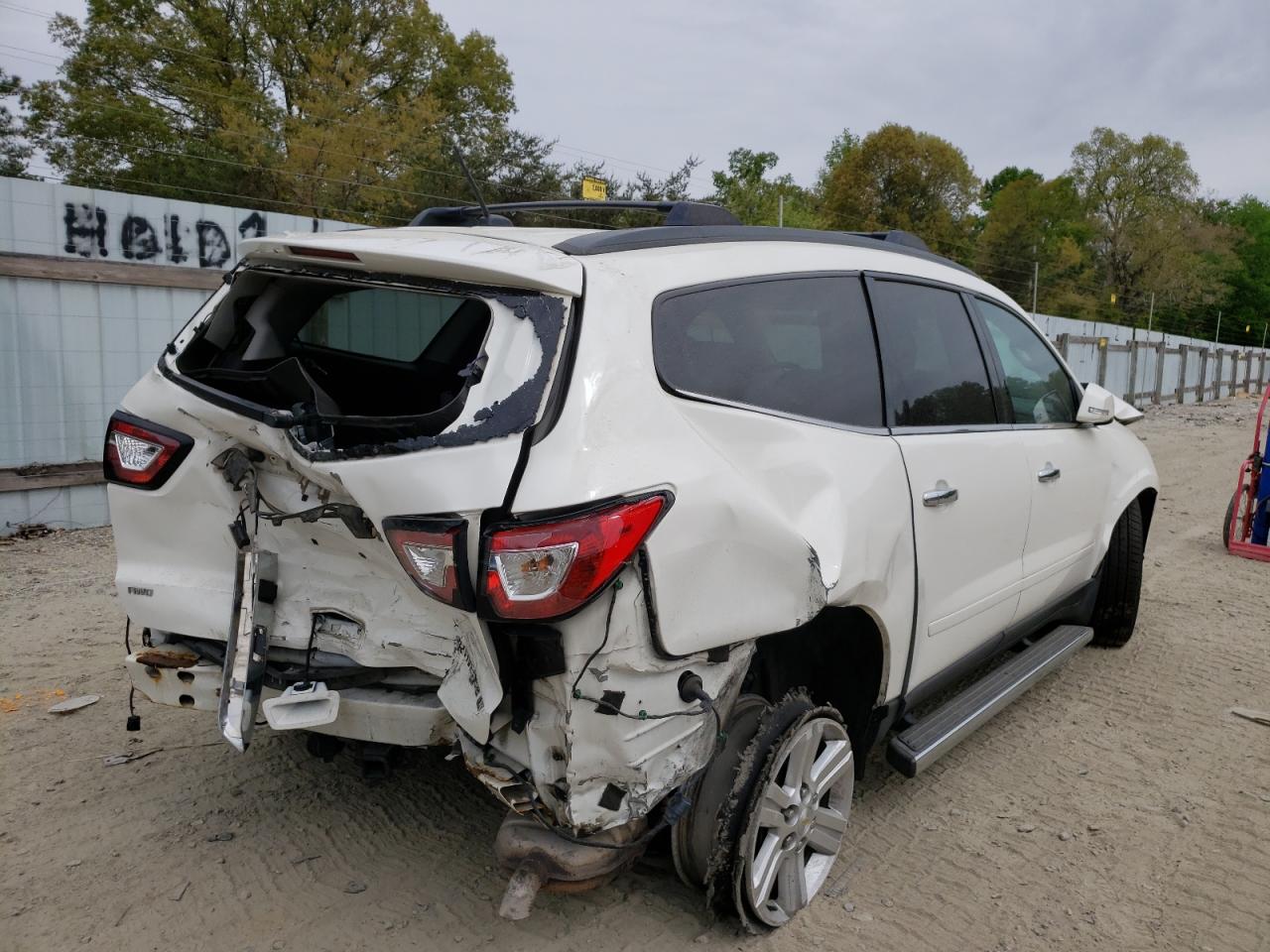 Photo 4 from auction – 2014 CHEVROLET TRAVERSE L with VIN 1GNKVHKD6EJ286857
