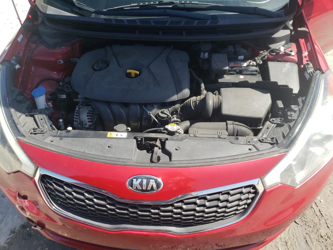 Photo 7 from auction – 2016 KIA FORTE LX with VIN KNAFX4A6XG5473074