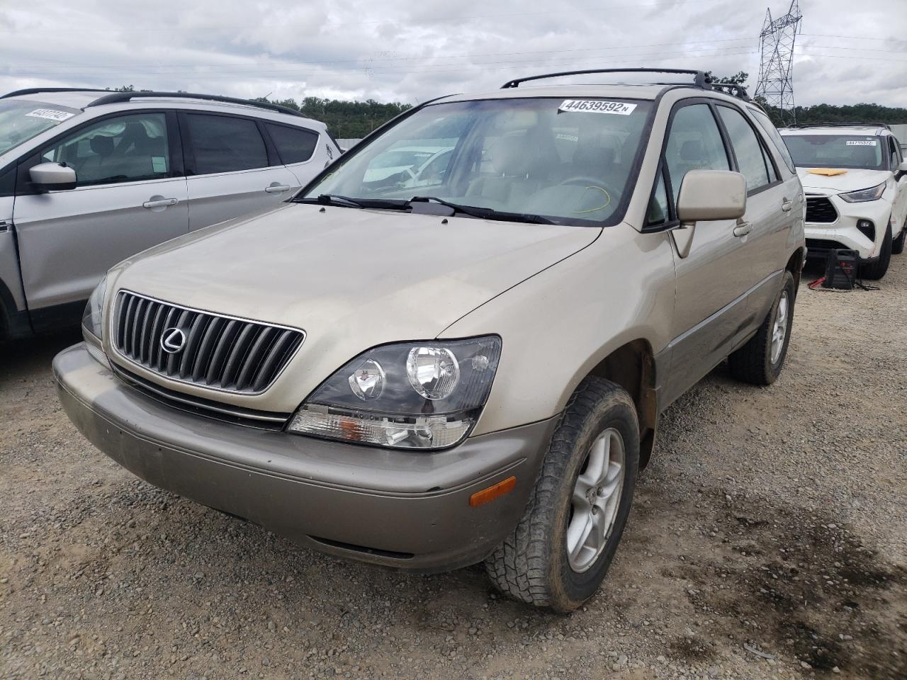 Photo 2 from auction – 1999 LEXUS RX 300 with VIN JT6HF10U3X0049575