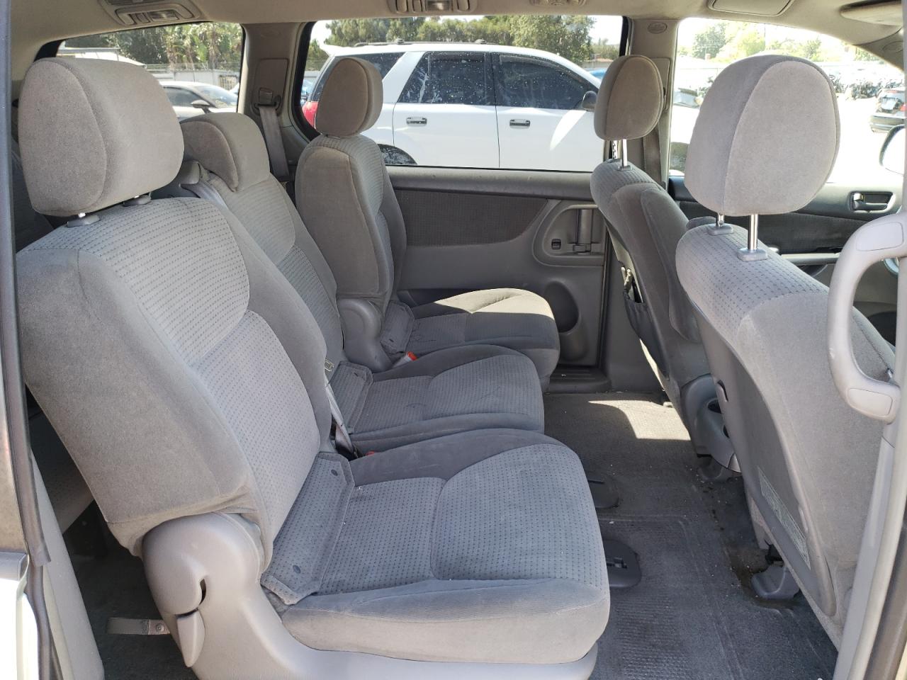 Photo 6 from auction – 2006 TOYOTA SIENNA CE with VIN 5TDZA23C26S398856