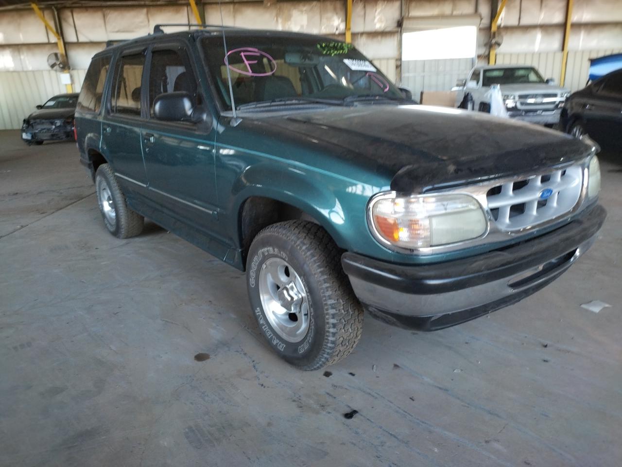 FORD EXPLORER 1995 with VIN 1FMDU34XXSUA56419 - Photo from auction