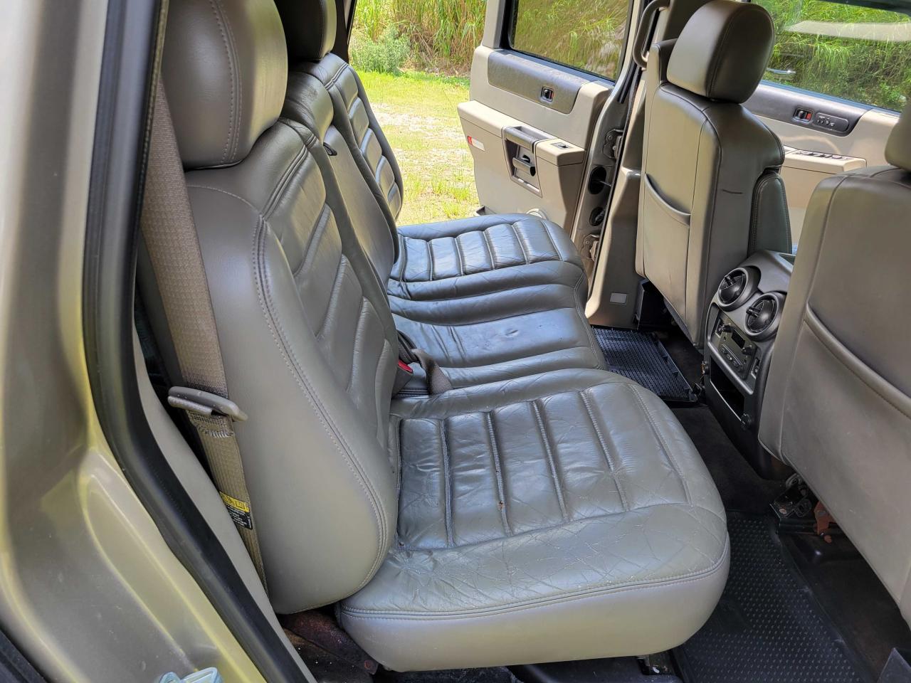 Photo 6 from auction – 2003 HUMMER H2 with VIN 5GRGN23U83H141638