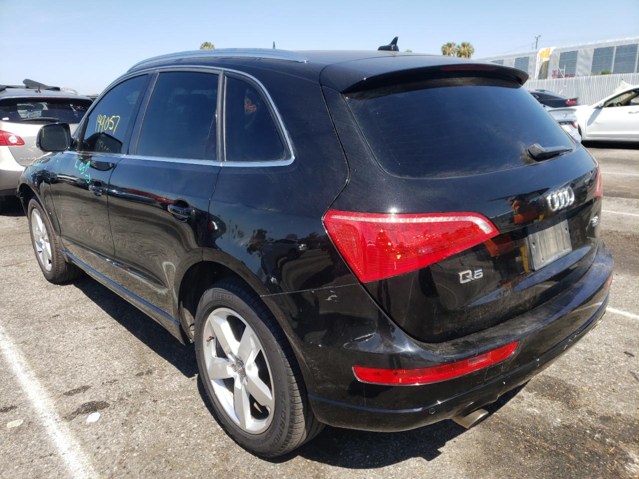 Photo 3 from auction – 2010 AUDI Q5 PRESTIG with VIN WA1VKAFP8AA013918