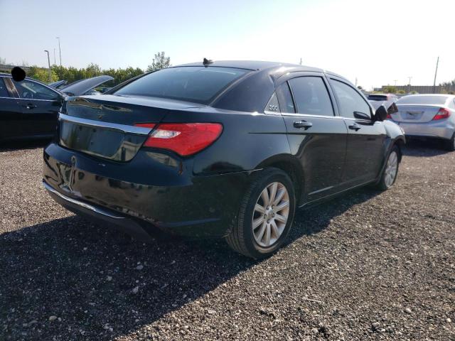 Photo 4 from auction – 2013 CHRYSLER 200 TOURIN with VIN 1C3CCBBB2DN550604