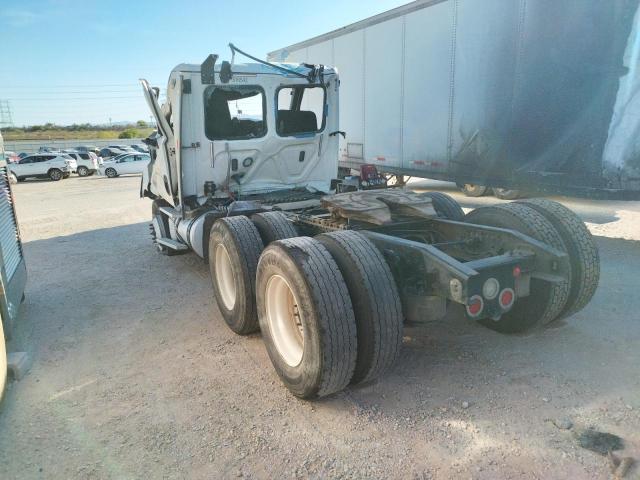 Photo 3 from auction – 2018 FREIGHTLINER CASCADIA 1 with VIN 3AKJHLDV1JSJR1641