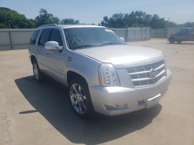 Фото 2 с аукциона – 2012 CADILLAC ESCALADE P с VIN 1GYS3CEF4CR288016