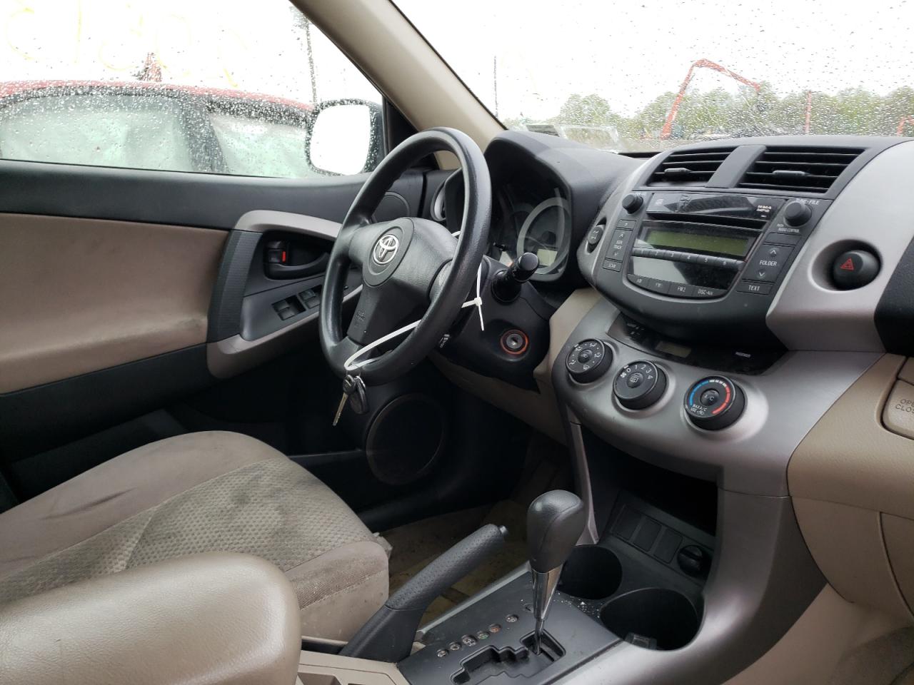 Photo 9 from auction – 2008 TOYOTA RAV4 with VIN JTMBD33V786074594