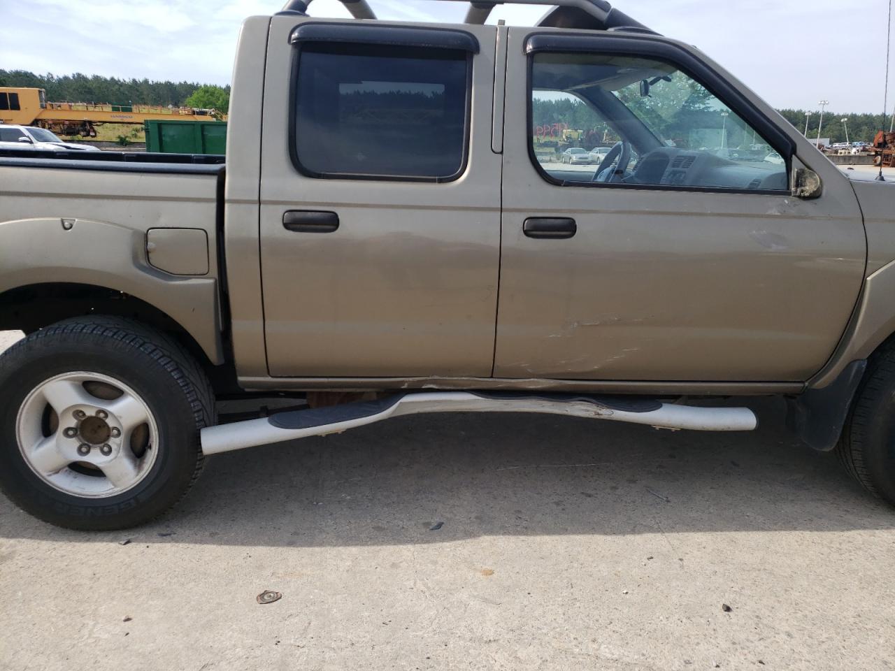 Photo 9 from auction – 2001 NISSAN FRONTIER C with VIN 1N6ED27T41C378549