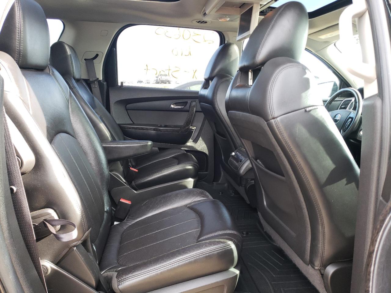 Photo 6 from auction – 2011 GMC ACADIA DEN with VIN 1GKKVTED4BJ316154