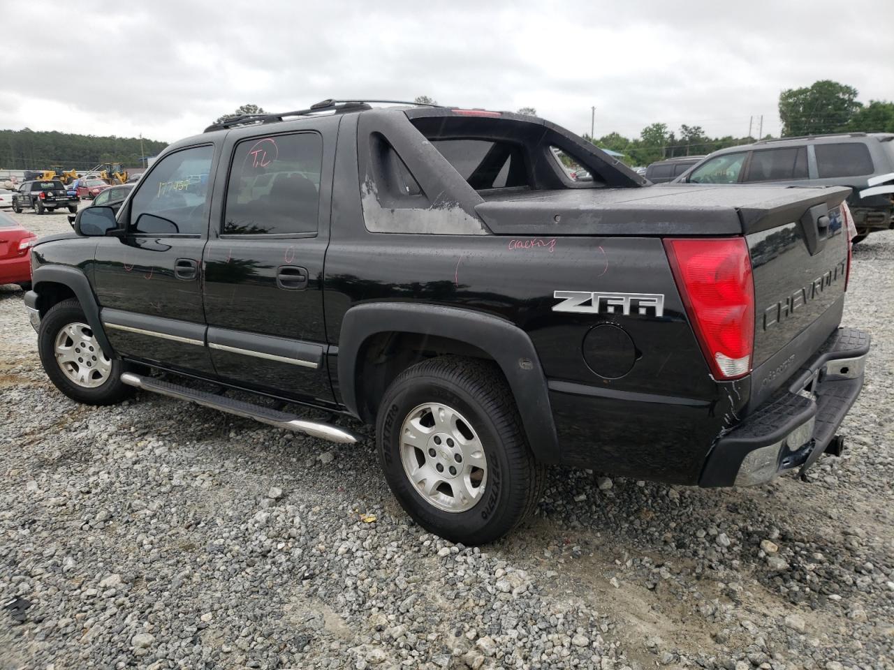 Photo 3 from auction – 2004 CHEVROLET AVALANCHE with VIN 3GNEC12T34G163731
