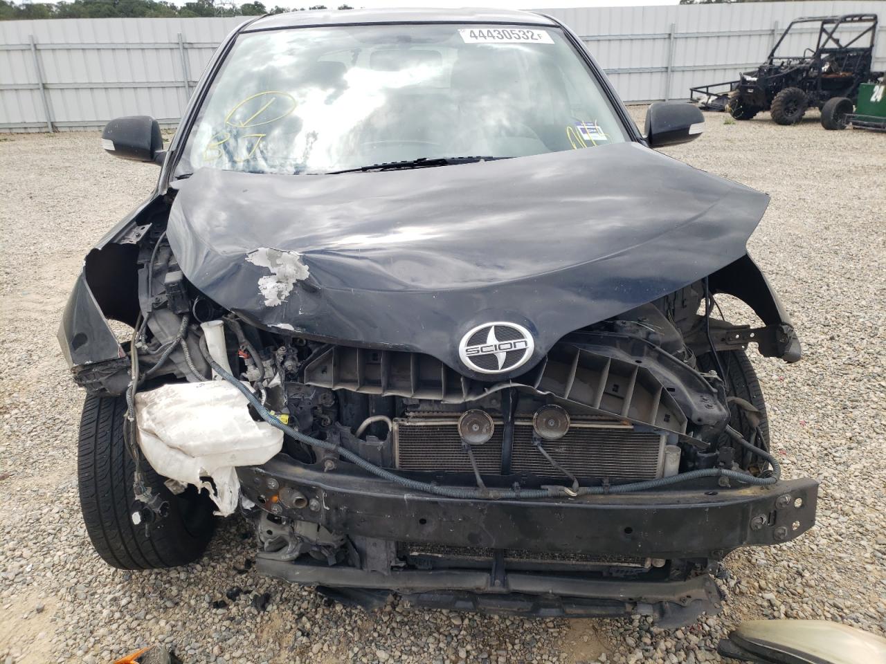 Photo 9 from auction – 2009 TOYOTA SCION with VIN JTKKU10469J034109