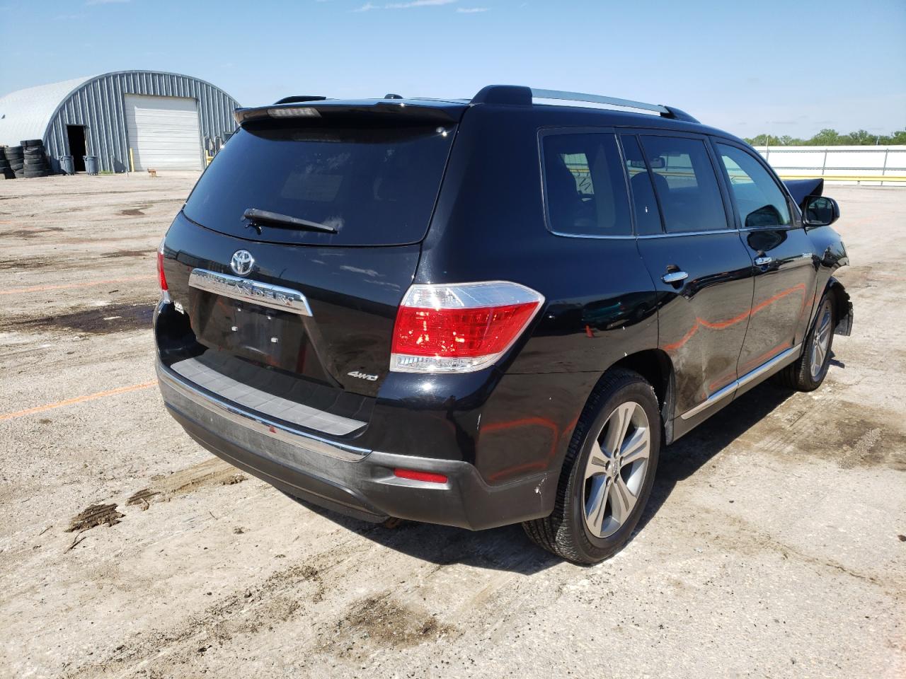 Photo 4 from auction – 2012 TOYOTA HIGHLANDER with VIN 5TDDK3EH5CS154846
