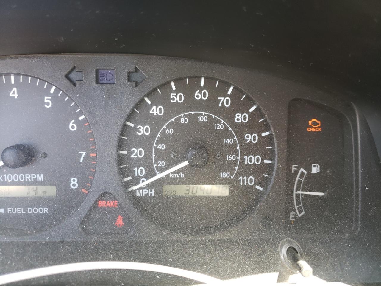 Photo 8 from auction – 2002 TOYOTA COROLLA CE with VIN 1NXBR12E92Z594379