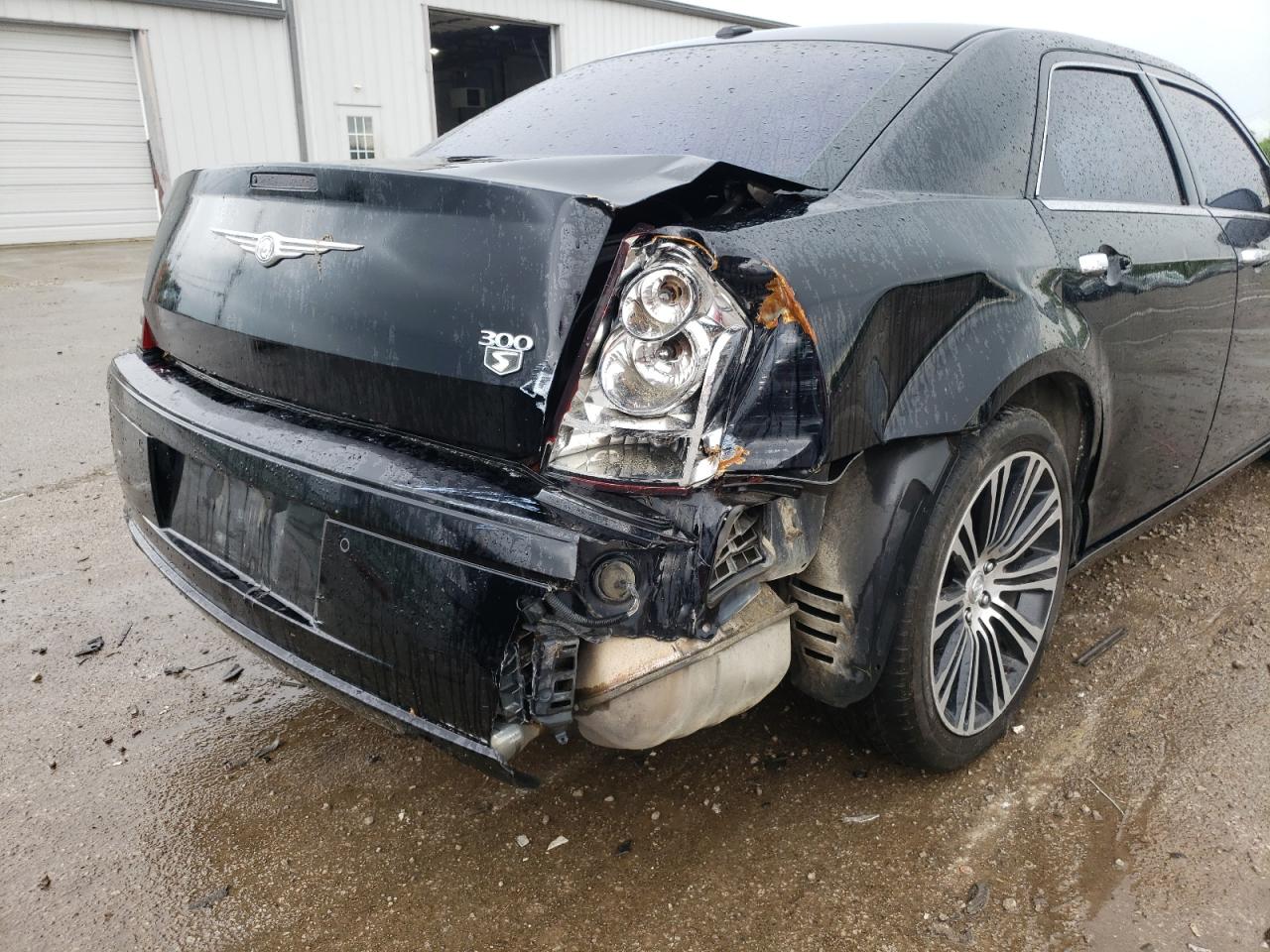 Photo 9 from auction – 2010 CHRYSLER 300 with VIN 2C3CA9CT8AH266209