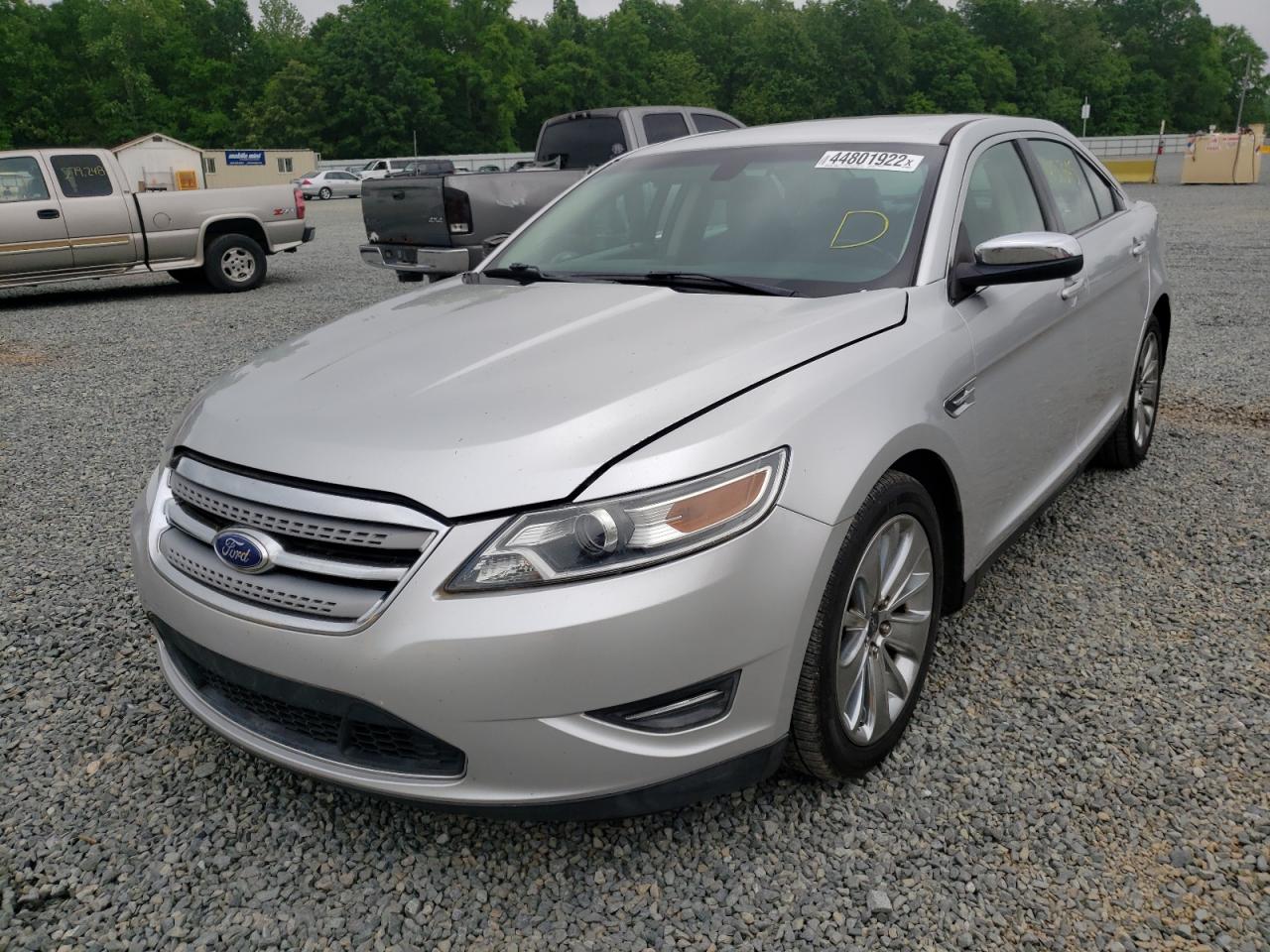 Photo 2 from auction – 2011 FORD TAURUS LIM with VIN 1FAHP2FW3BG181987