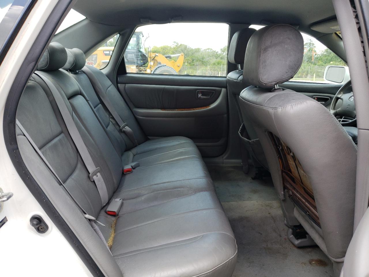 Photo 6 from auction – 2004 TOYOTA AVALON XL with VIN 4T1BF28B44U368040