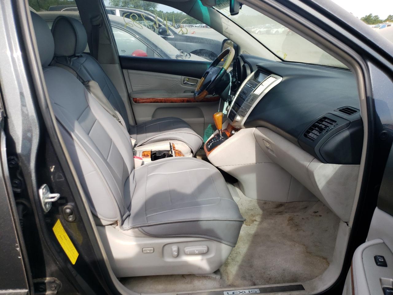 صورة رقم 5 من المزاد - 2007 LEXUS RX 350 مع VIN 2T2GK31U07C019655