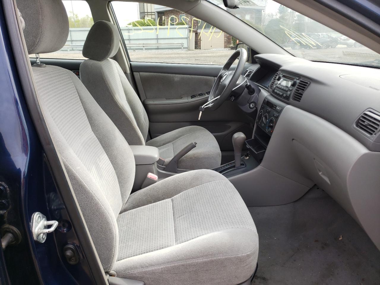 Photo 5 from auction – 2005 TOYOTA COROLLA CE with VIN 2T1BR32E25C439559