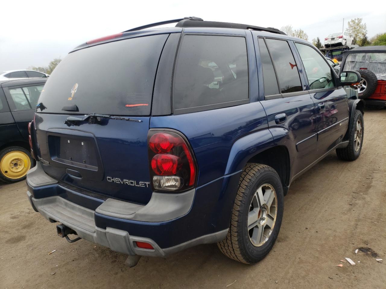 Photo 4 from auction – 2004 CHEVROLET TRAILBLAZE with VIN 1GNDT13S542426134