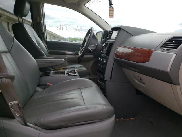 Photo 5 from auction – 2008 CHRYSLER TOWN & COU with VIN 2A8HR54P08R114944