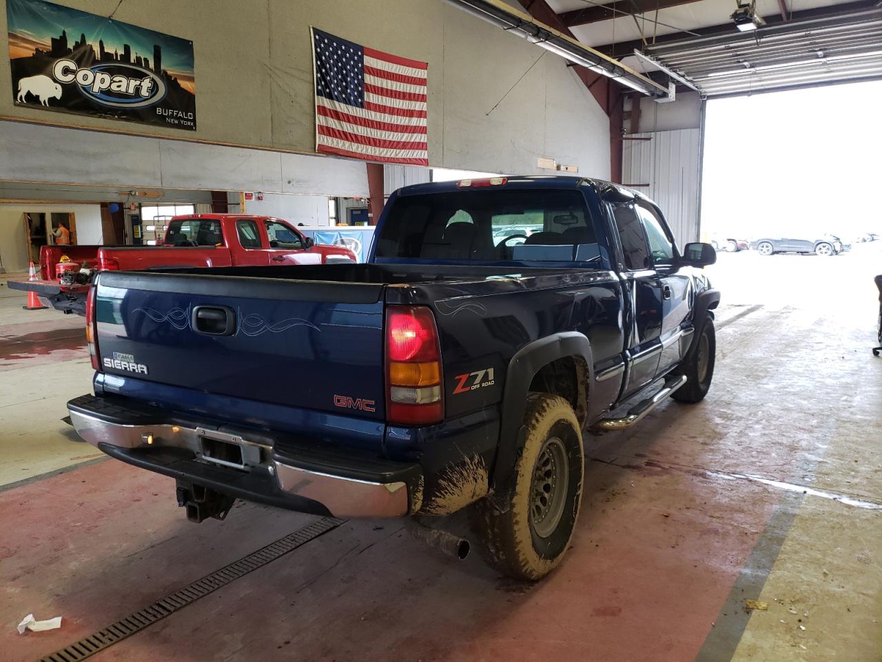 Photo 4 from auction – 2002 GMC NEW SIERRA with VIN 2GTEK19T621115020