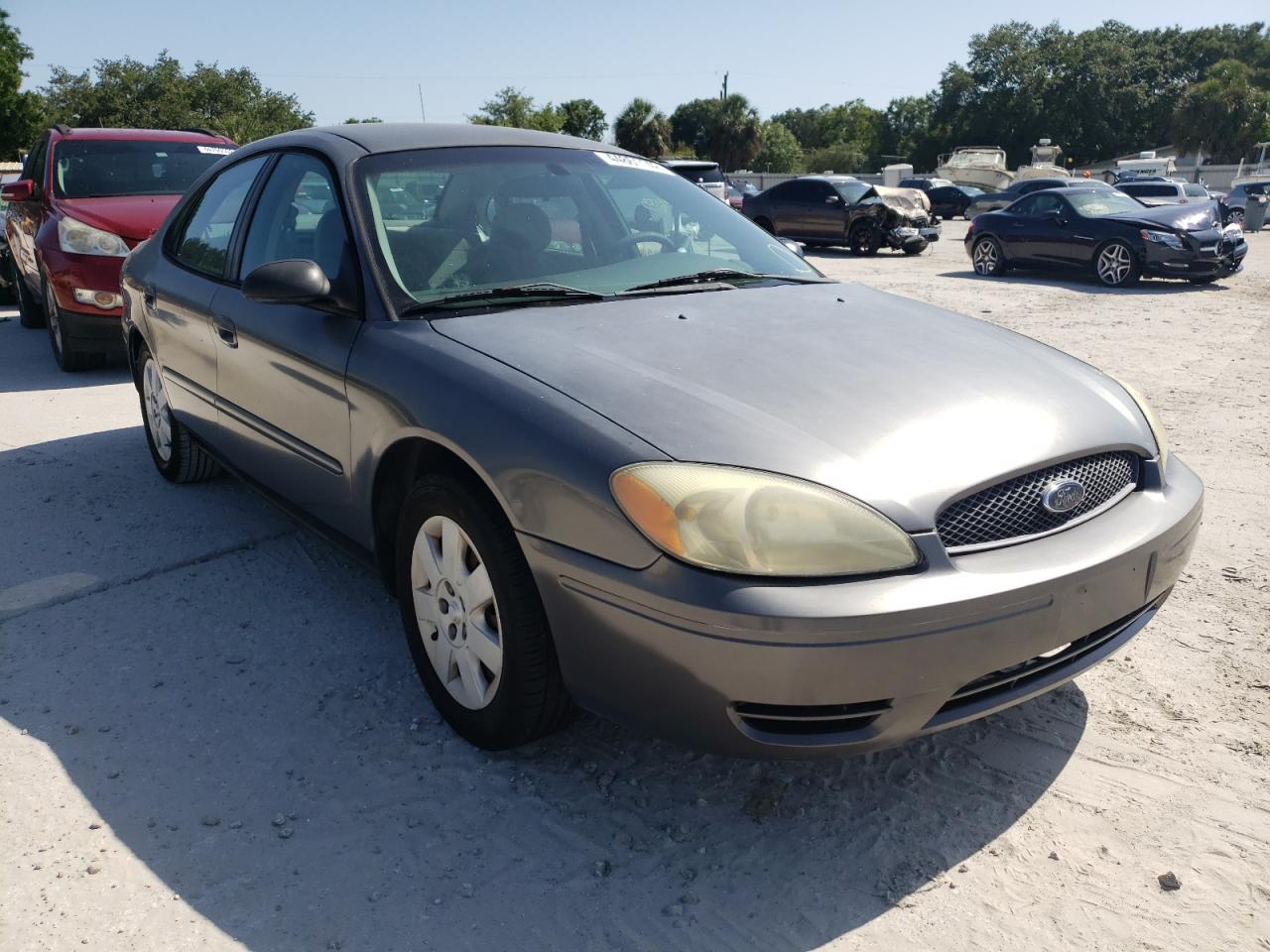 FORD TAURUS 2005 with VIN 1FAHP53245A123381 - Photo from auction