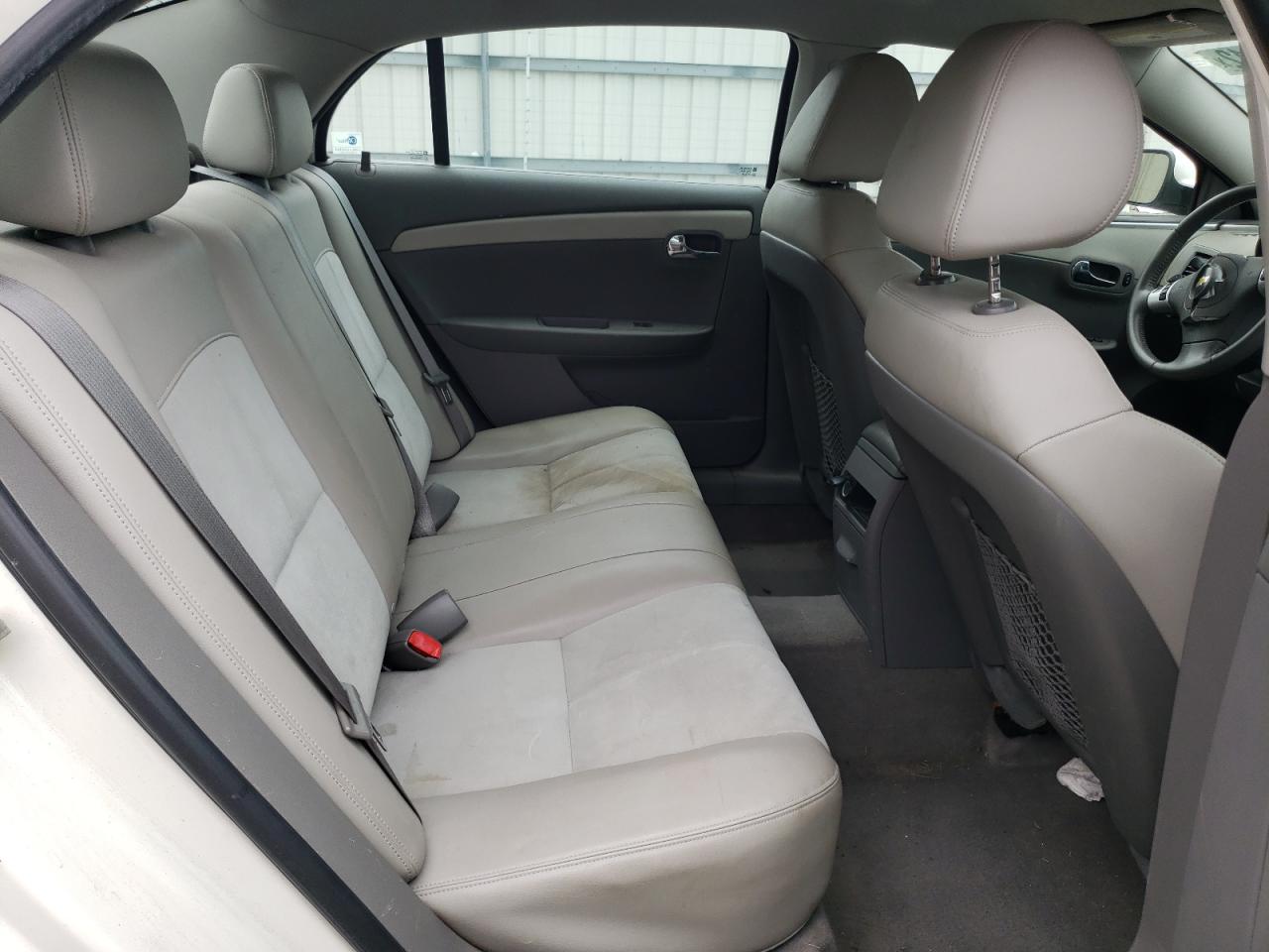 Photo 18 from auction – 2010 CHEVROLET MALIBU 2LT with VIN 1G1ZD5EB2AF305610