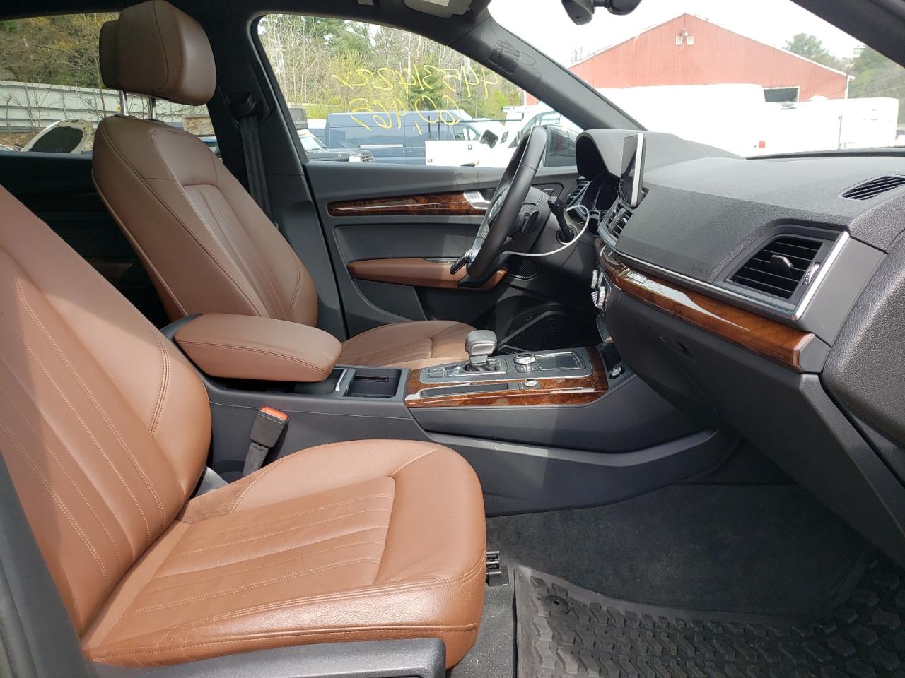 Photo 5 from auction – 2018 AUDI Q5 PREMIUM with VIN WA1BNAFY8J2111117